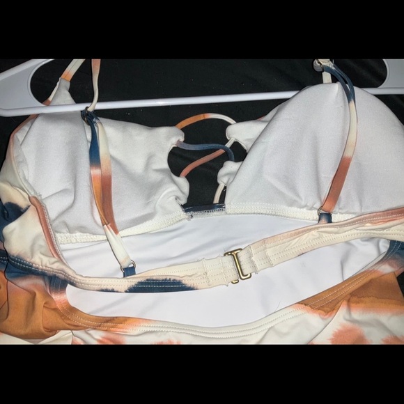 Lucky Brand Tie Dye Open Back Fringe Tie Front Tankini: M - Picture 7 of 8